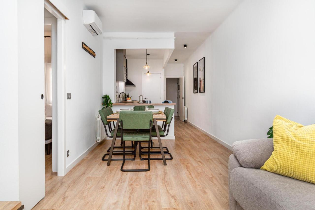 Simply Stunning - Hidden Gem, Heart Of Poble Sec Apartment Барселона Екстериор снимка