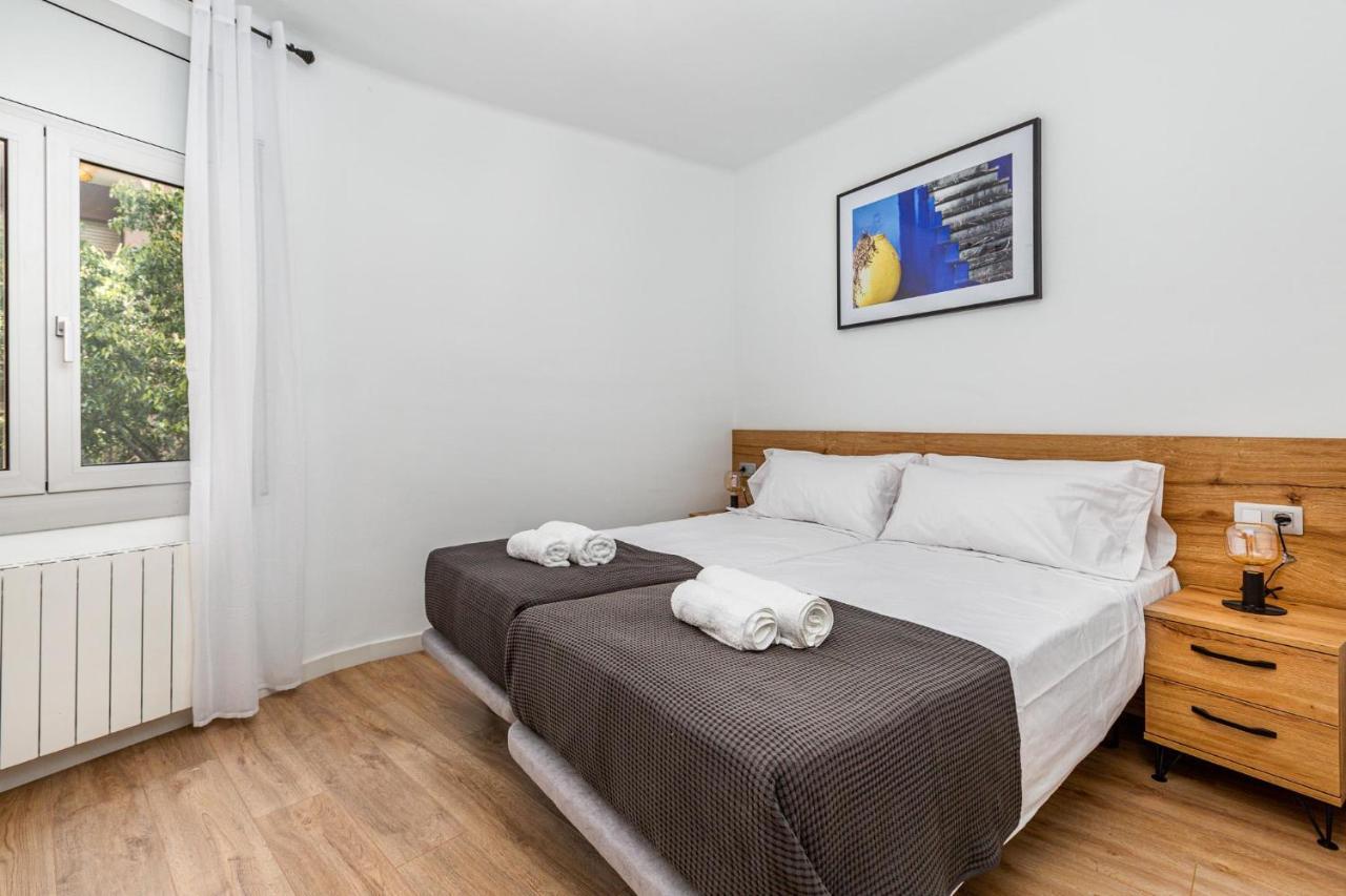Simply Stunning - Hidden Gem, Heart Of Poble Sec Apartment Барселона Екстериор снимка