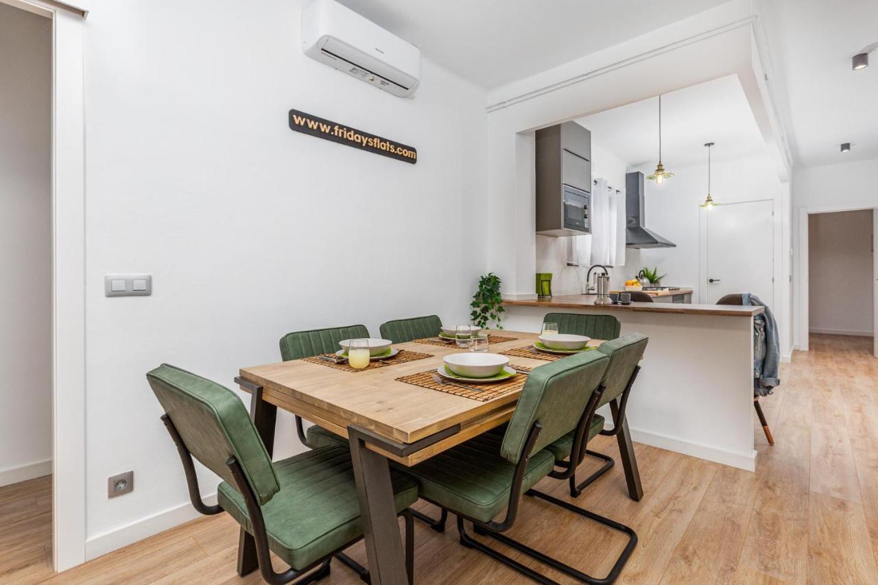 Simply Stunning - Hidden Gem, Heart Of Poble Sec Apartment Барселона Екстериор снимка